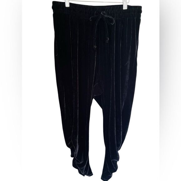 FASHION NOVA Lush Ice black velvet Legging size 1X style ST7227 - Picture 1 of 5